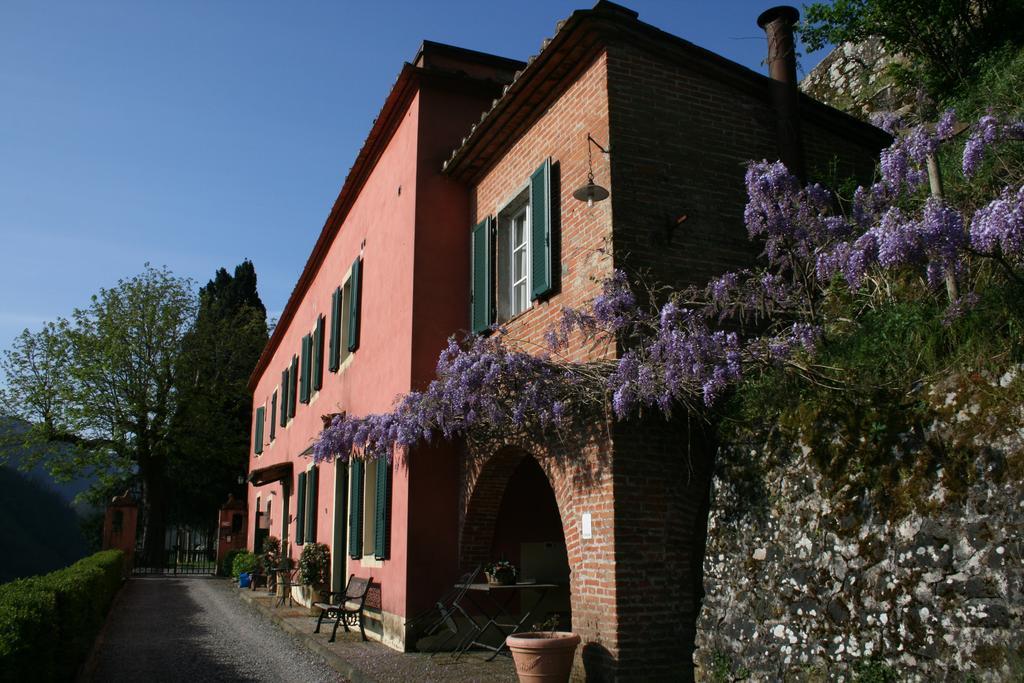 Agriturismo La Torre バーニ・ディ・ルッカ エクステリア 写真