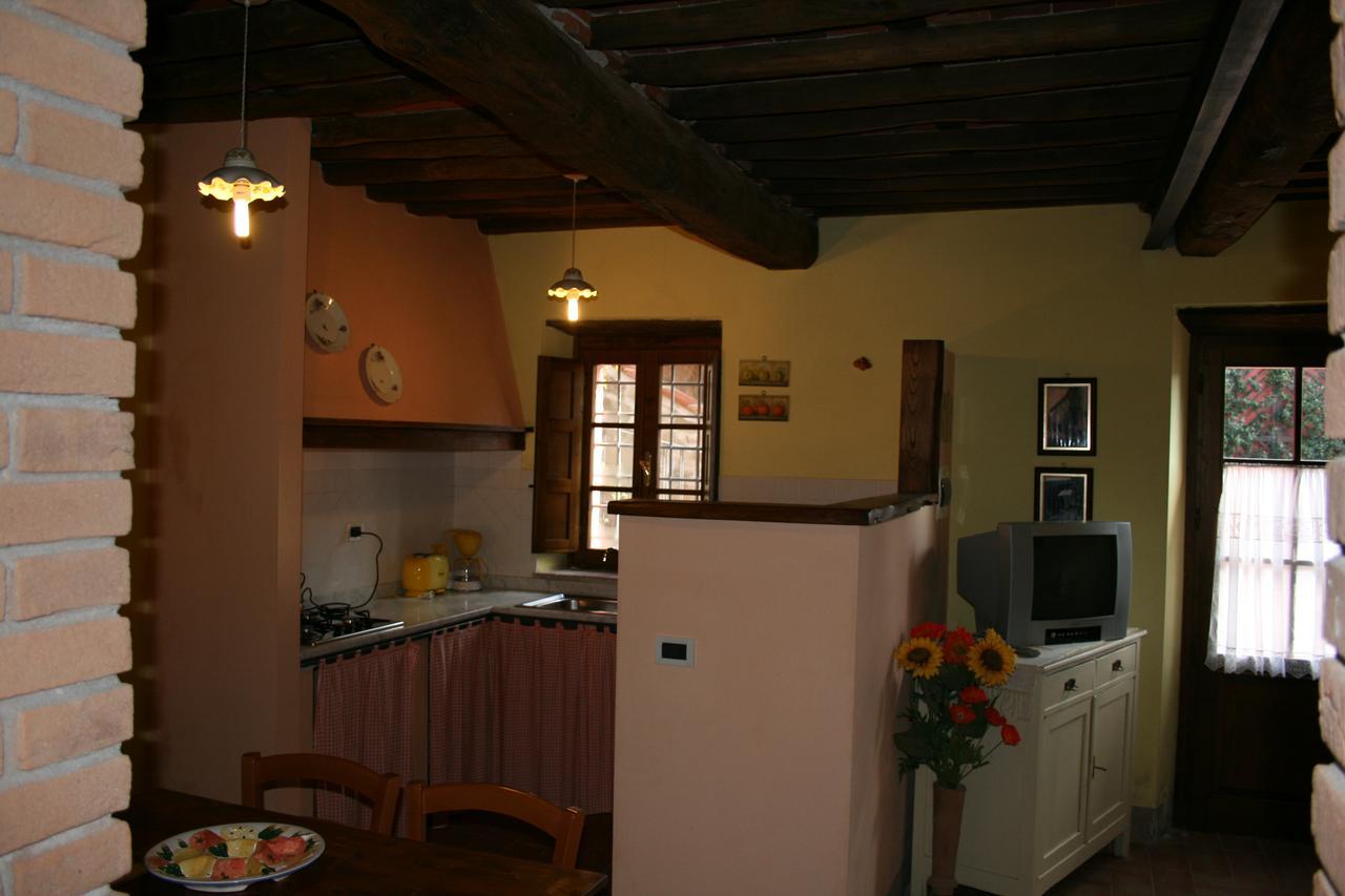 Agriturismo La Torre バーニ・ディ・ルッカ エクステリア 写真